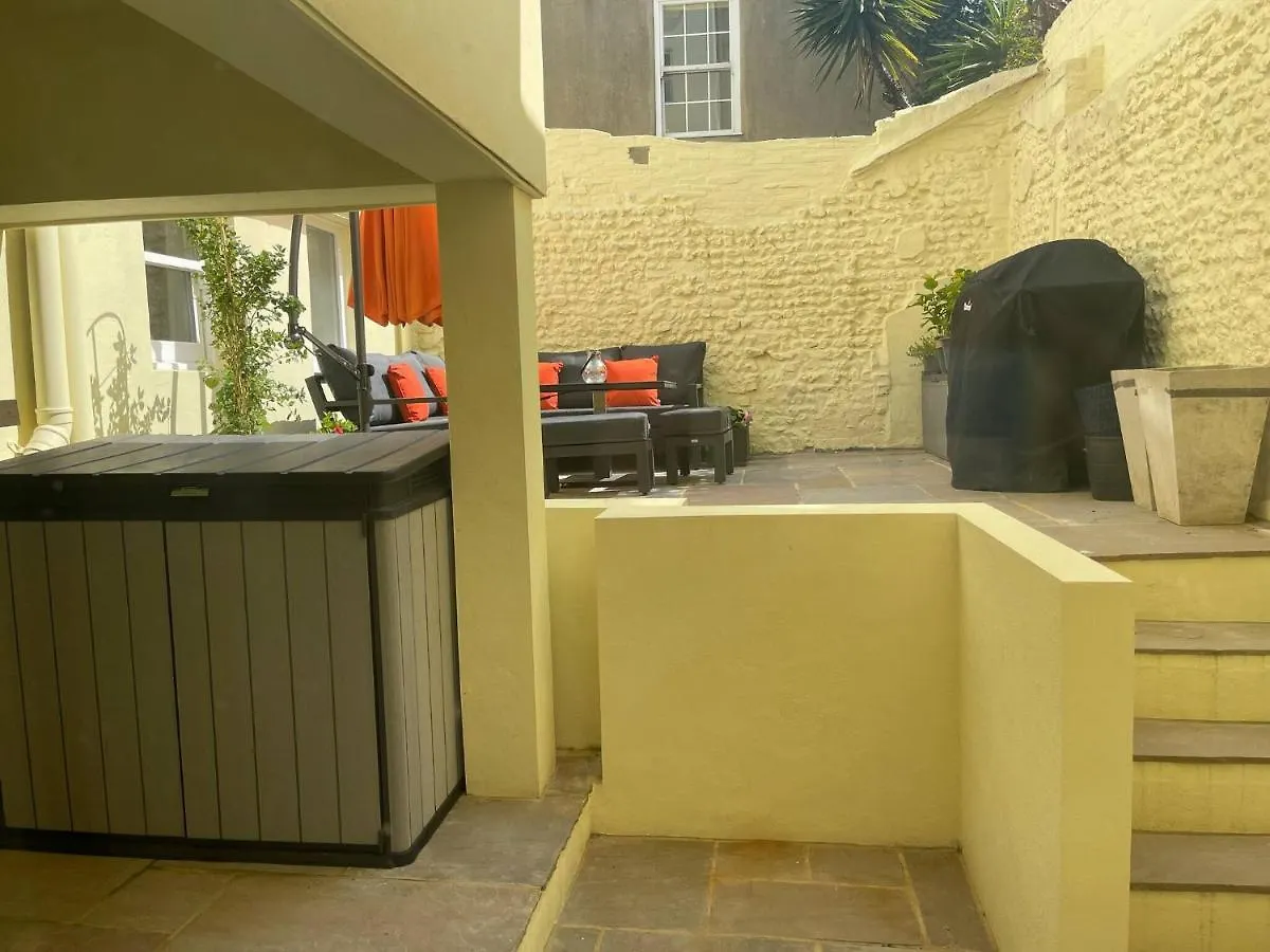 Apartamento Entire 2 Bed Flat With Garden, Located Near Beach Brighton
